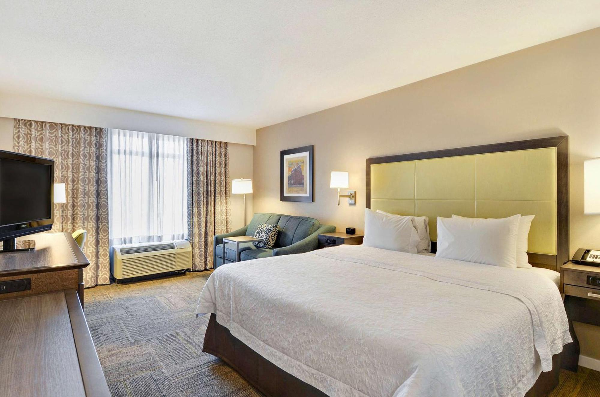 Hampton Inn Alexandria/Old Town Екстер'єр фото