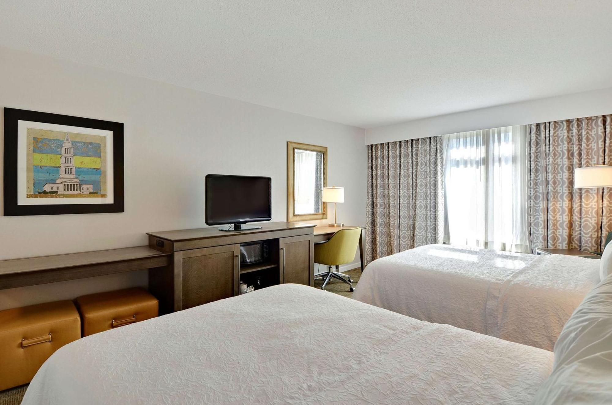 Hampton Inn Alexandria/Old Town Екстер'єр фото