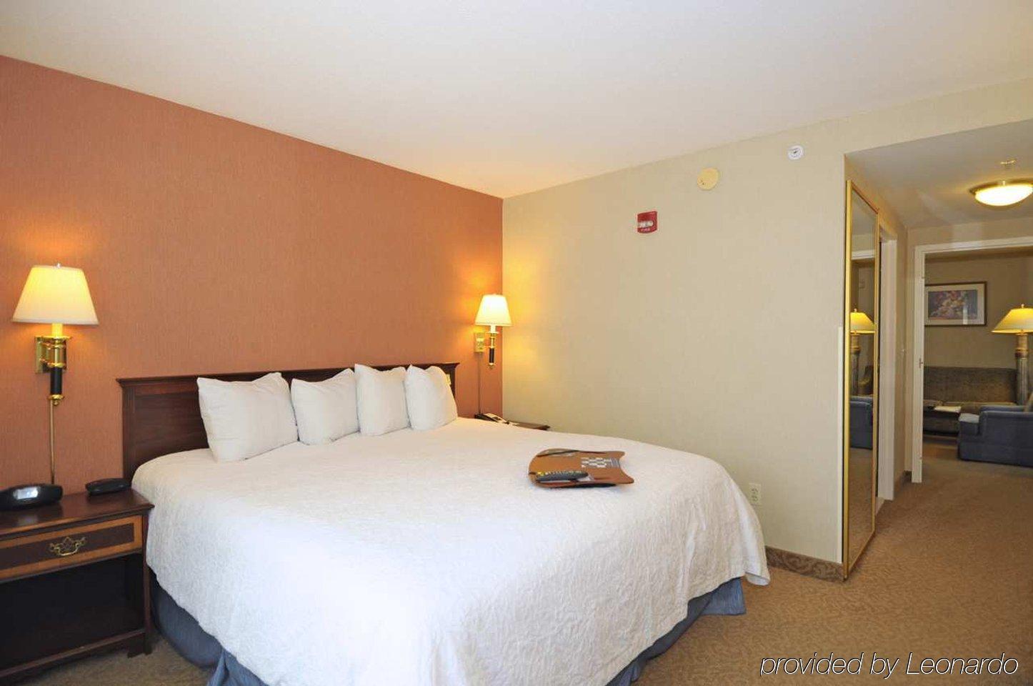 Hampton Inn Alexandria/Old Town Екстер'єр фото