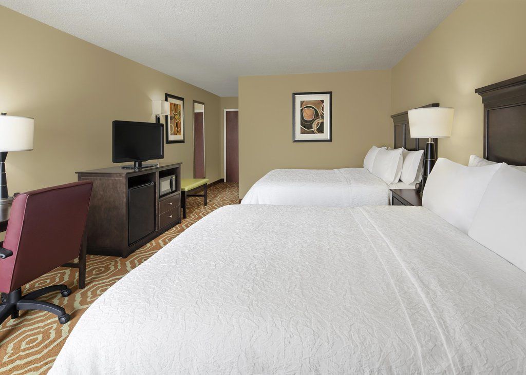Hampton Inn Alexandria/Old Town Екстер'єр фото