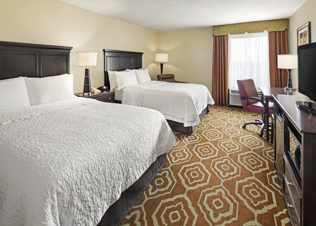 Hampton Inn Alexandria/Old Town Екстер'єр фото